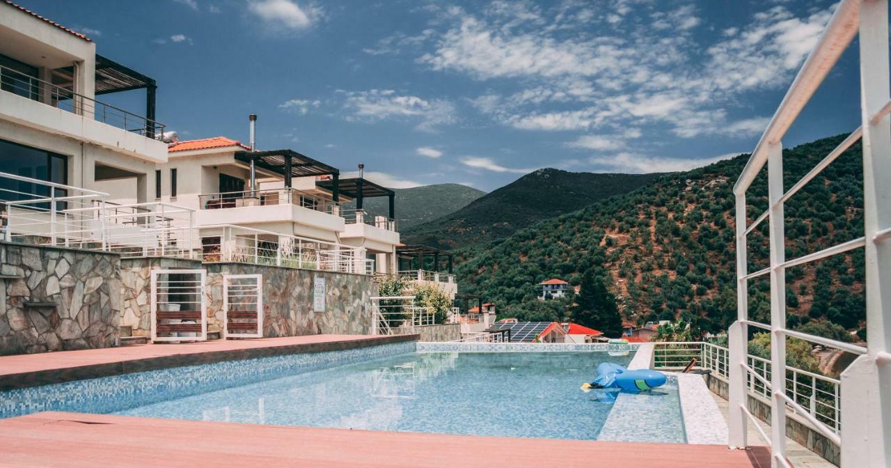 Villa Elia Pteleós Eksteriør bilde