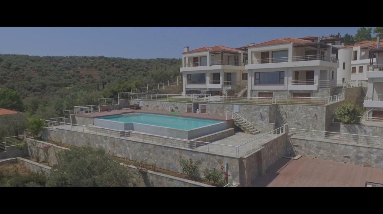Villa Elia Pteleós Eksteriør bilde